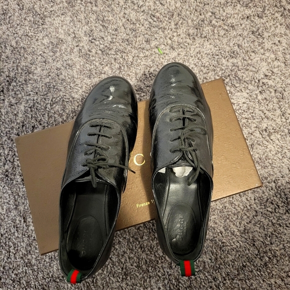 Authentic Gucci loafers - Picture 7 of 11